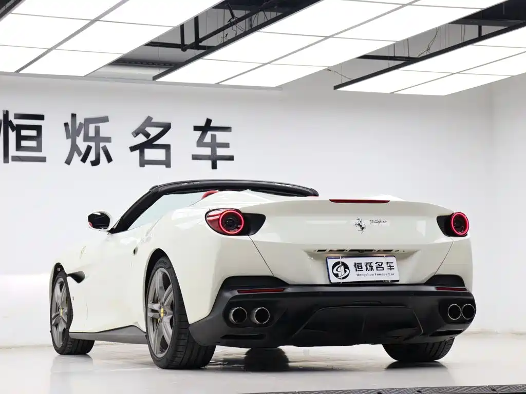 Ferrari Portofino 2019 — фото 18