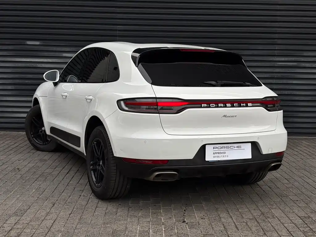 Porsche Macan 2021 — фото 23