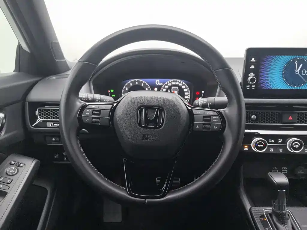 Honda Civic 2025 — фото 11
