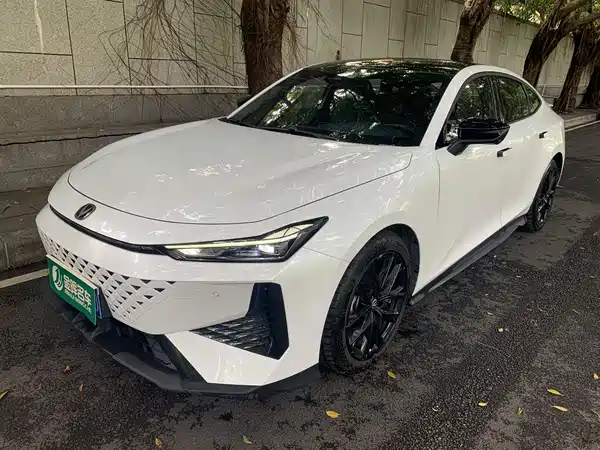 Changan UNI-V 2024