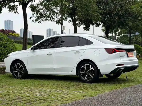 Roewe i5 2023