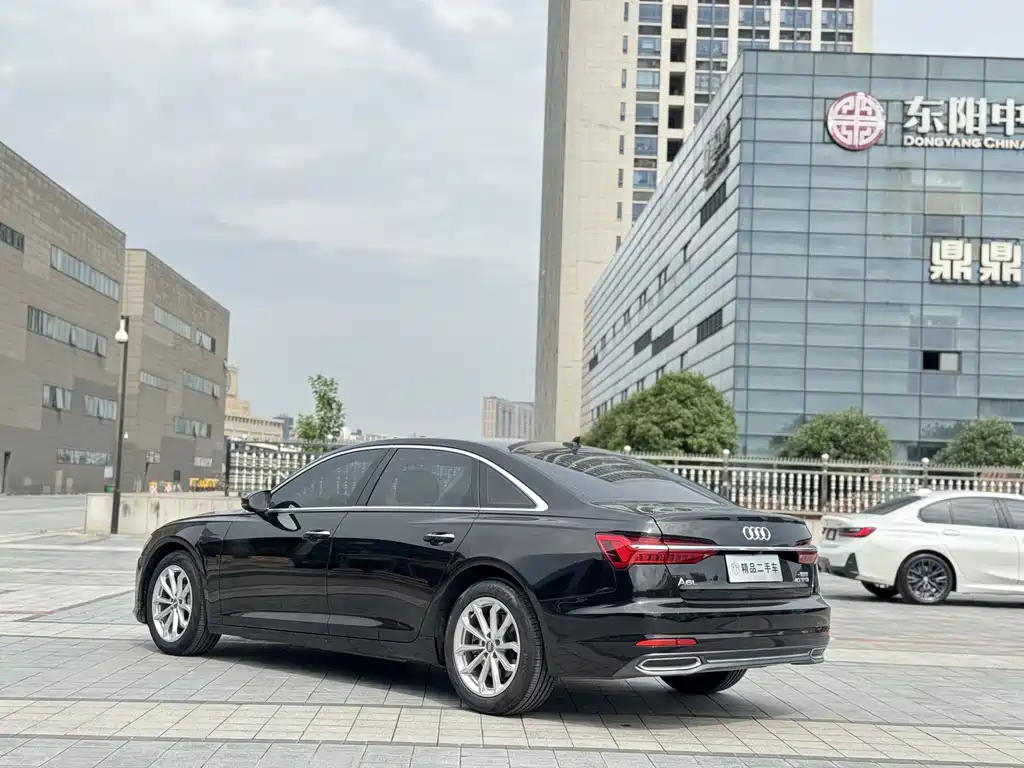 Audi A6L 2021