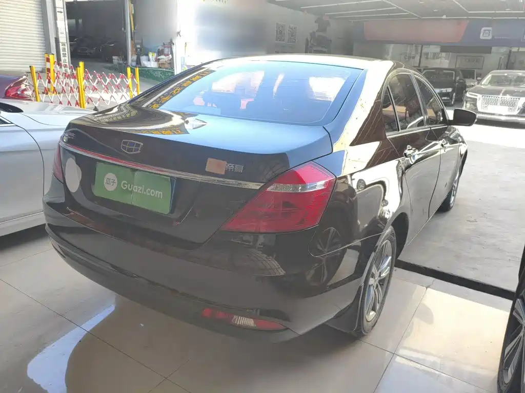 Geely Emgrand 2017