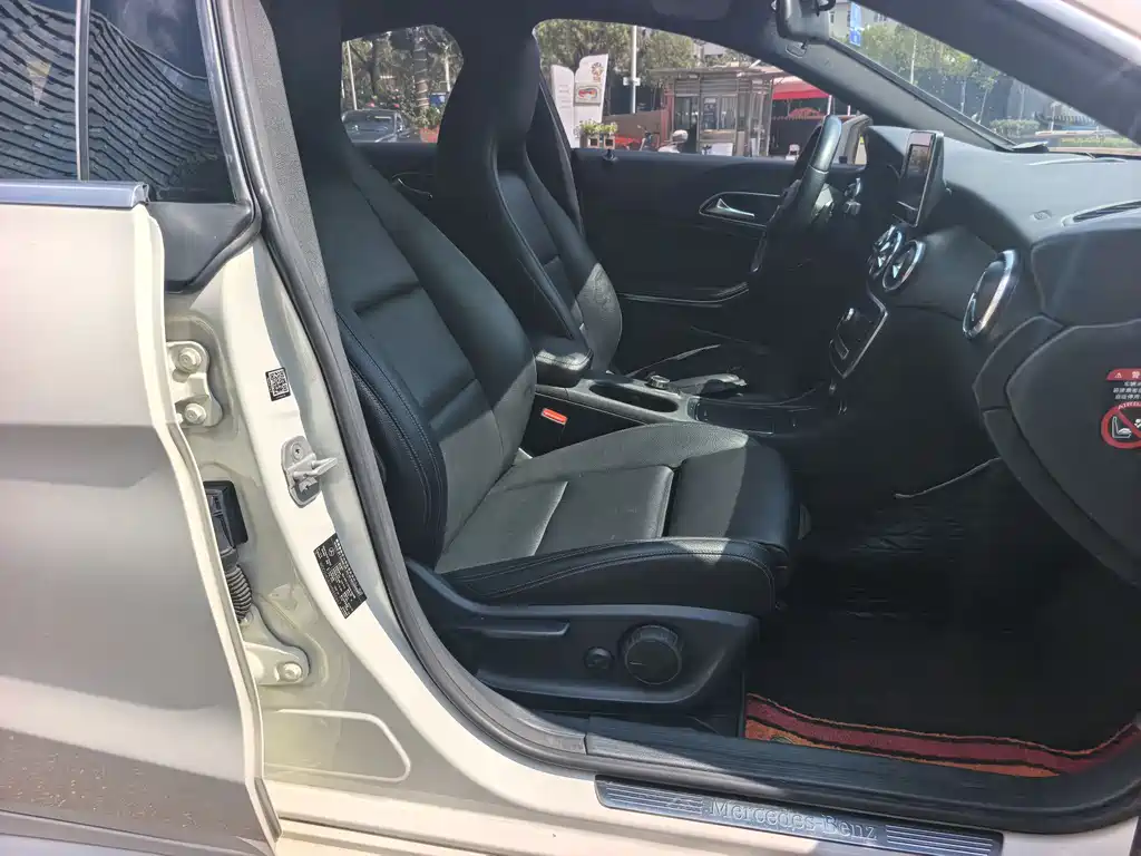 Mercedes-Benz CLA 2017 — фото 10