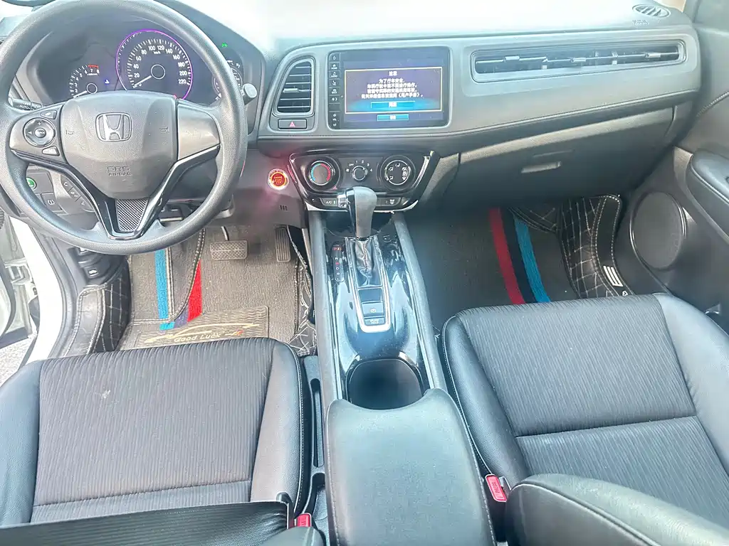 Honda Vezel 2021 — фото 10