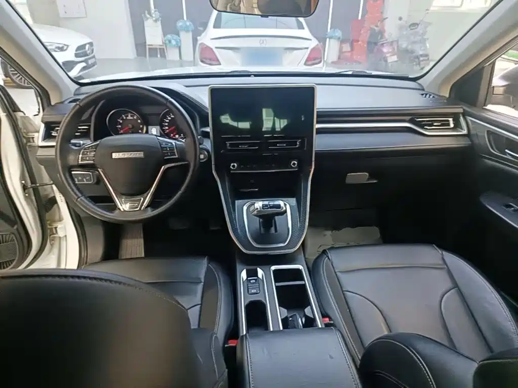 Haval M6 2022 — фото 10