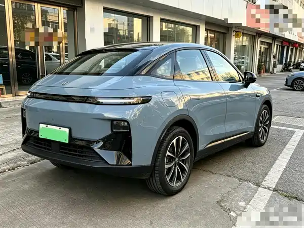 Leapmotor B10 2025