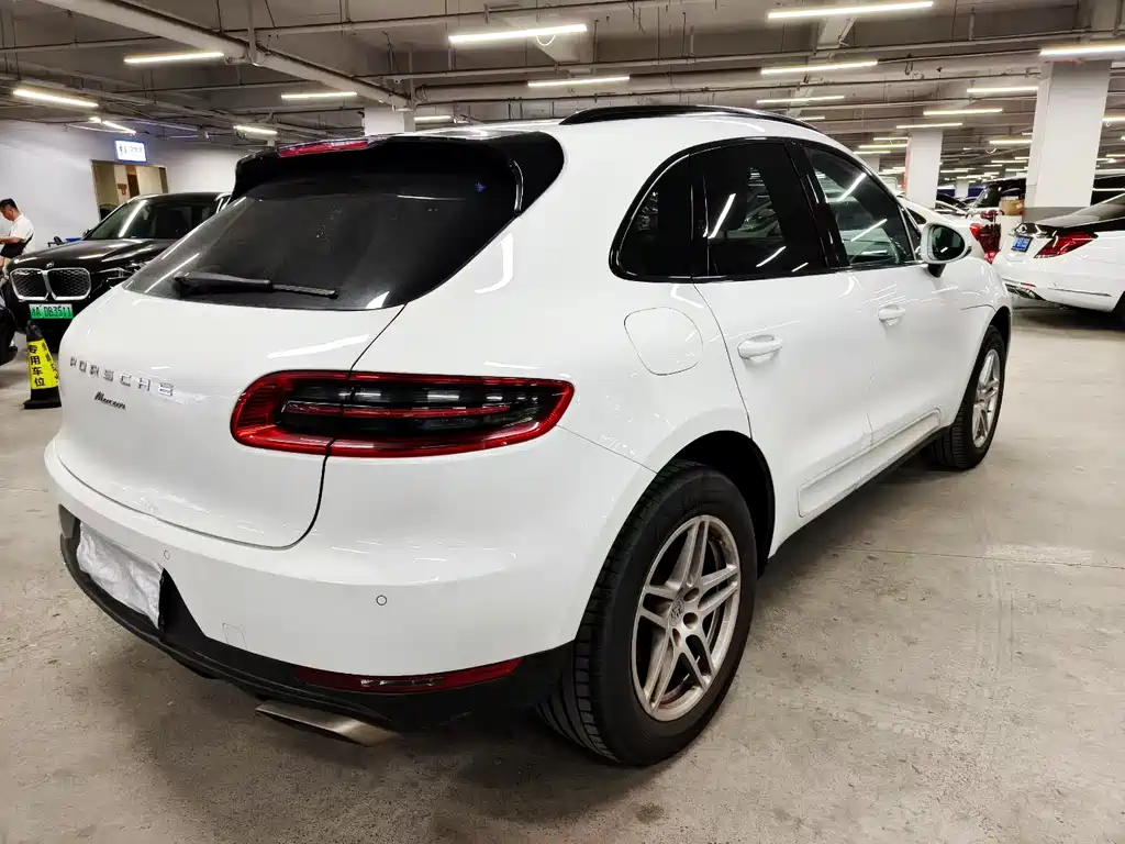 Porsche Macan 2016 — фото 4