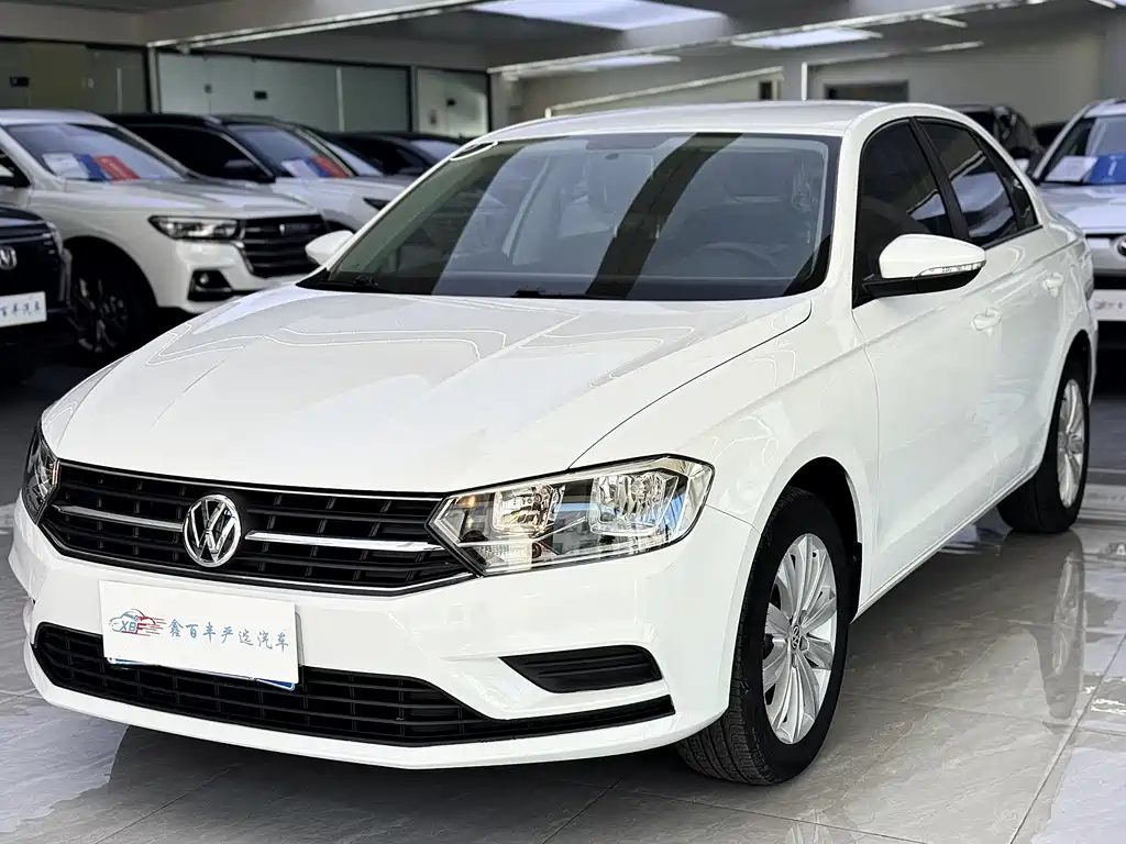 Volkswagen Bora 2023
