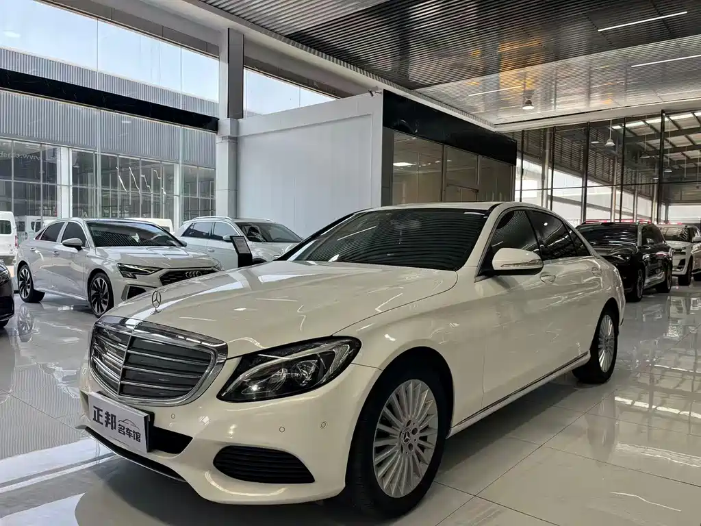 Mercedes-Benz C-Class 2016 — фото 1