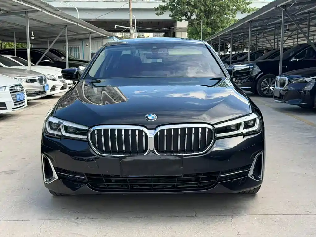 BMW 5 Series 2023