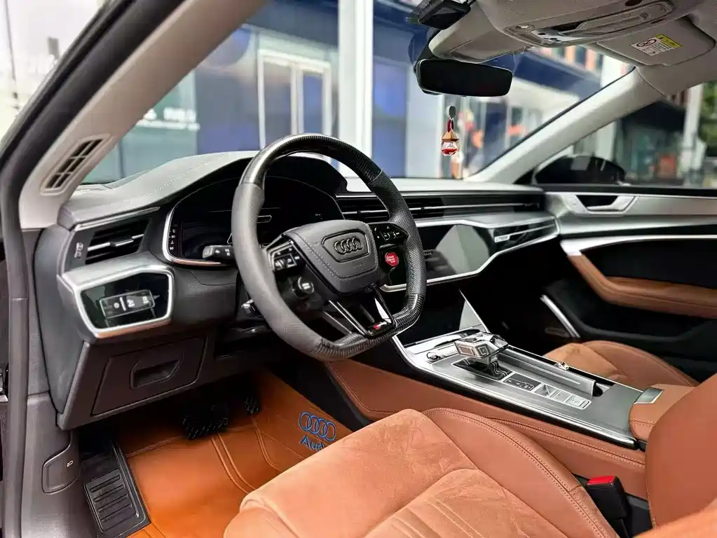 Audi A7L 2025 — фото 4