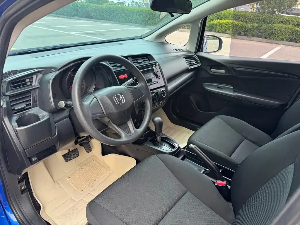 Honda Fit 2015