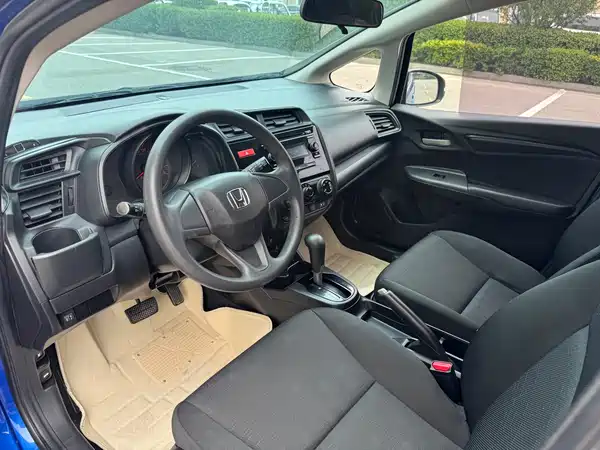 Honda Fit 2015