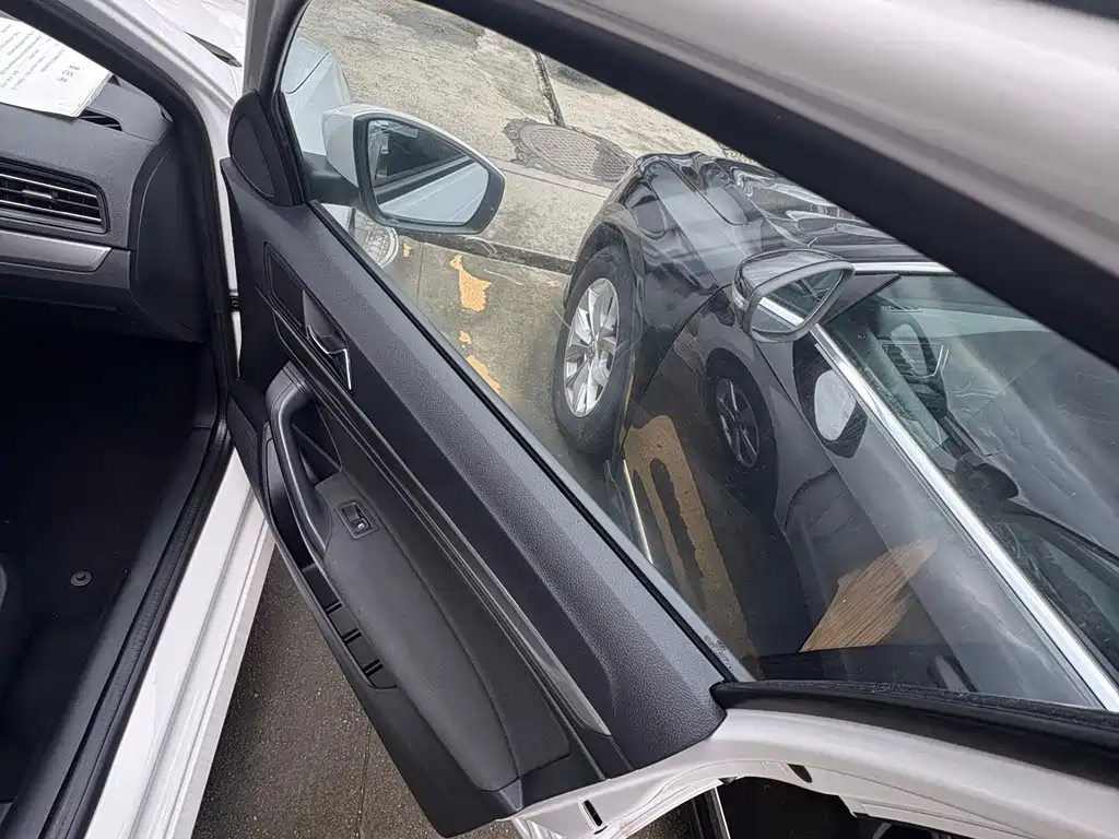 Volkswagen Lavida 2023