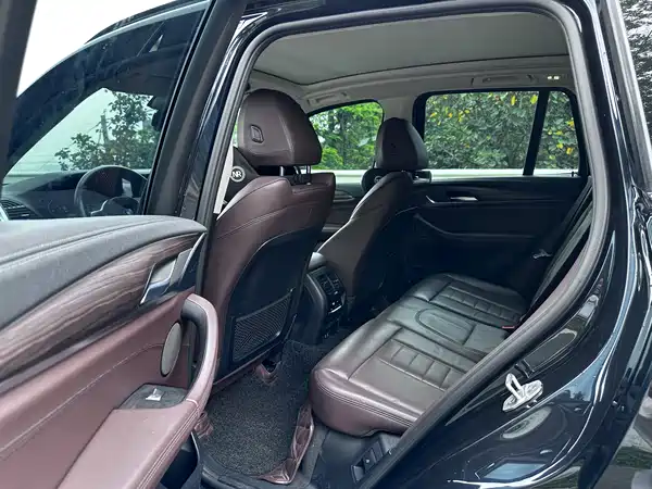 BMW X3 2021