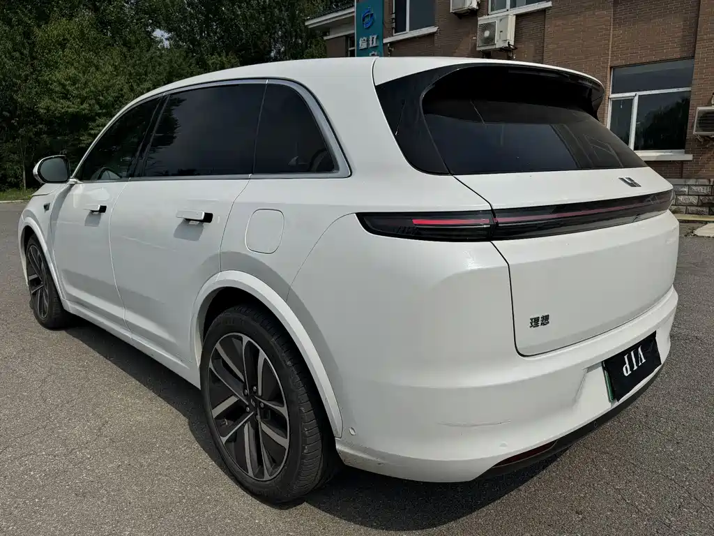 Li Auto Li L7 2024