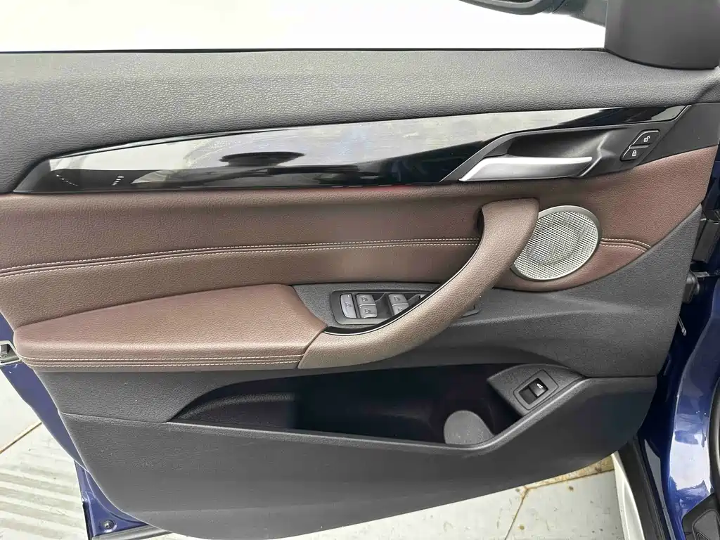 BMW X1 2022 — фото 10