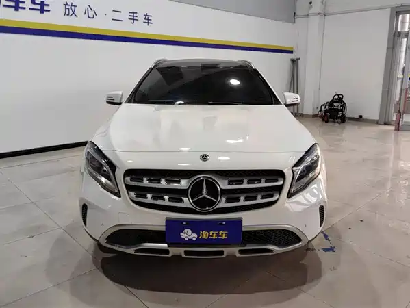 Mercedes-Benz GLA 2018
