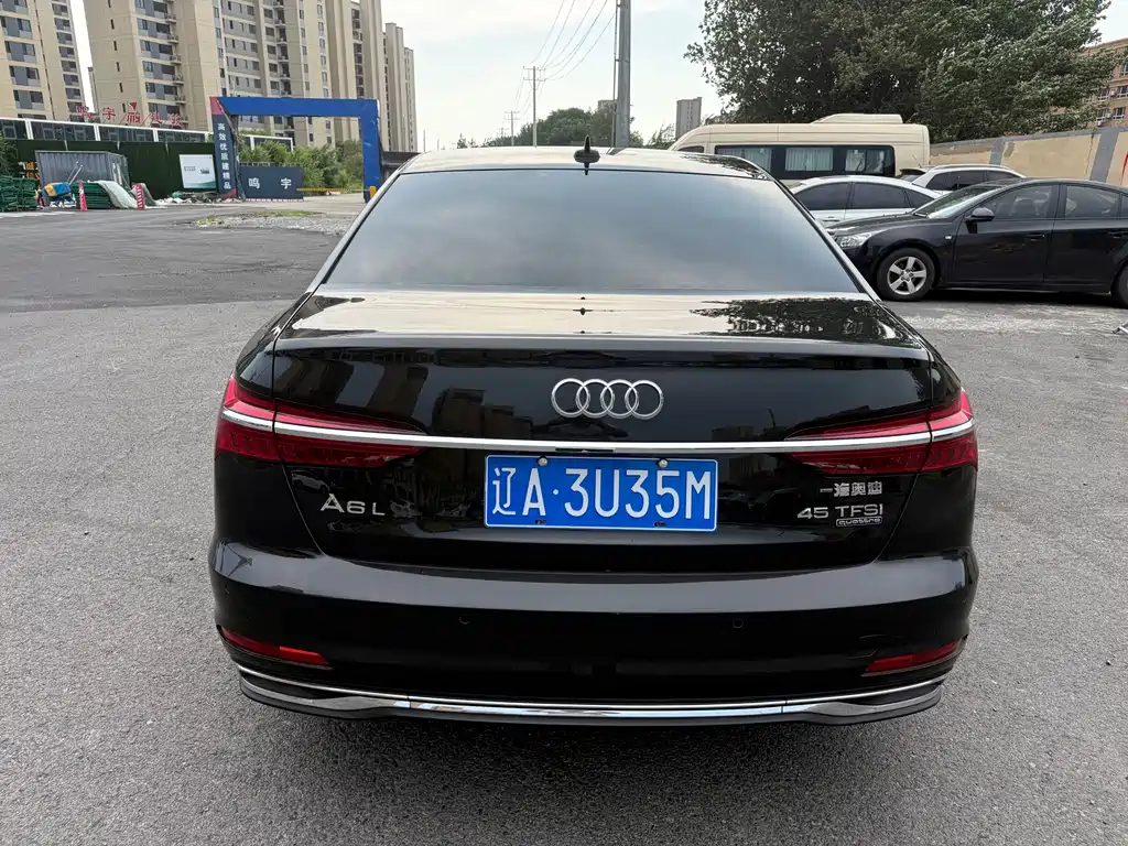Audi A6L 2023 — фото 7
