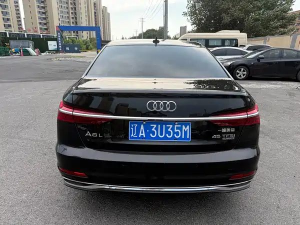 Audi A6L 2023