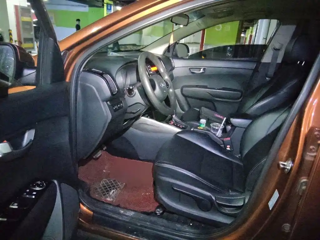 Kia KX3 2016 — фото 12