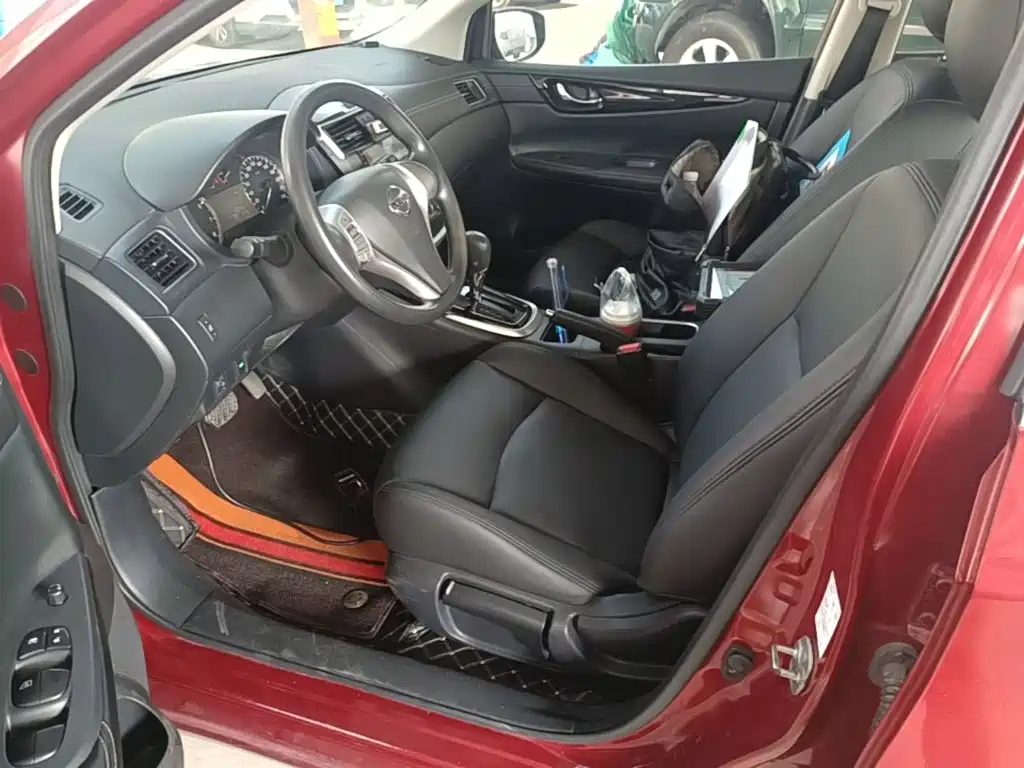 Nissan Tiida 2018 — фото 15
