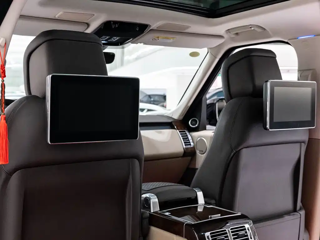 Land Rover Range Rover 2020 — фото 13