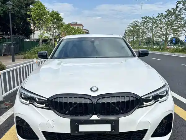 BMW 3 Series 2022