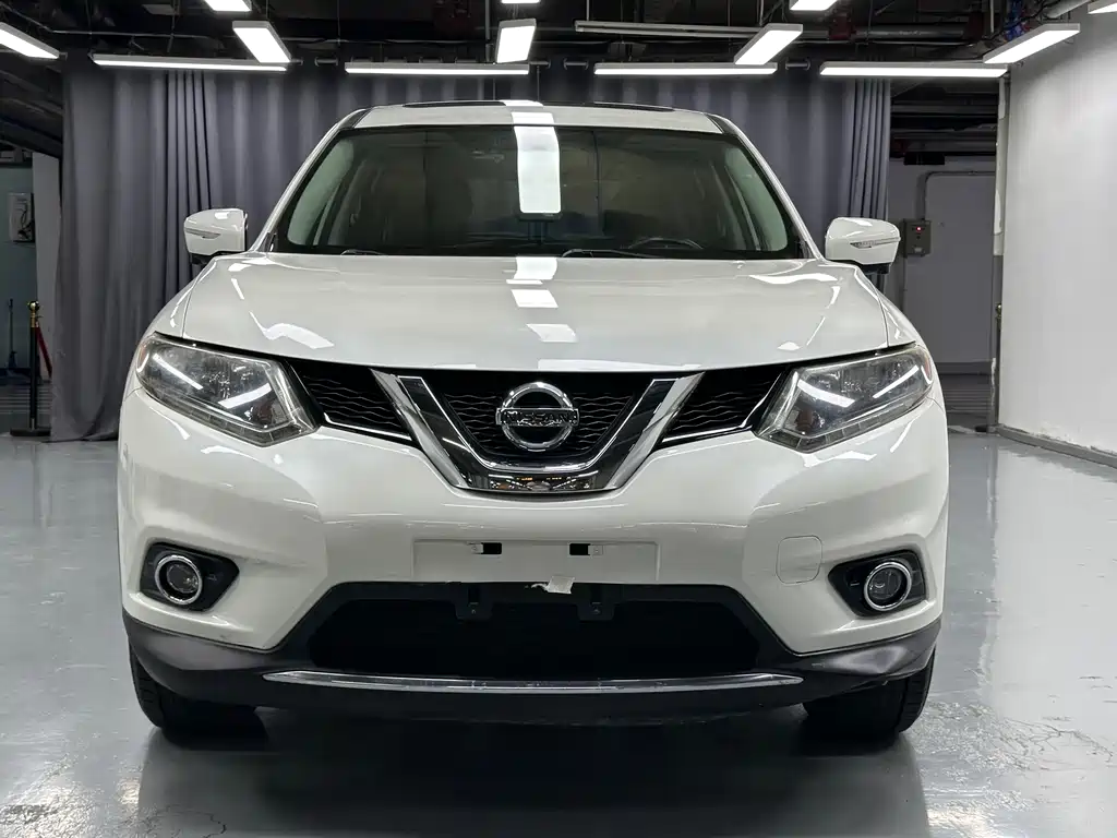 Nissan X-Trail 2014