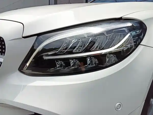 Mercedes-Benz C-Class 2019