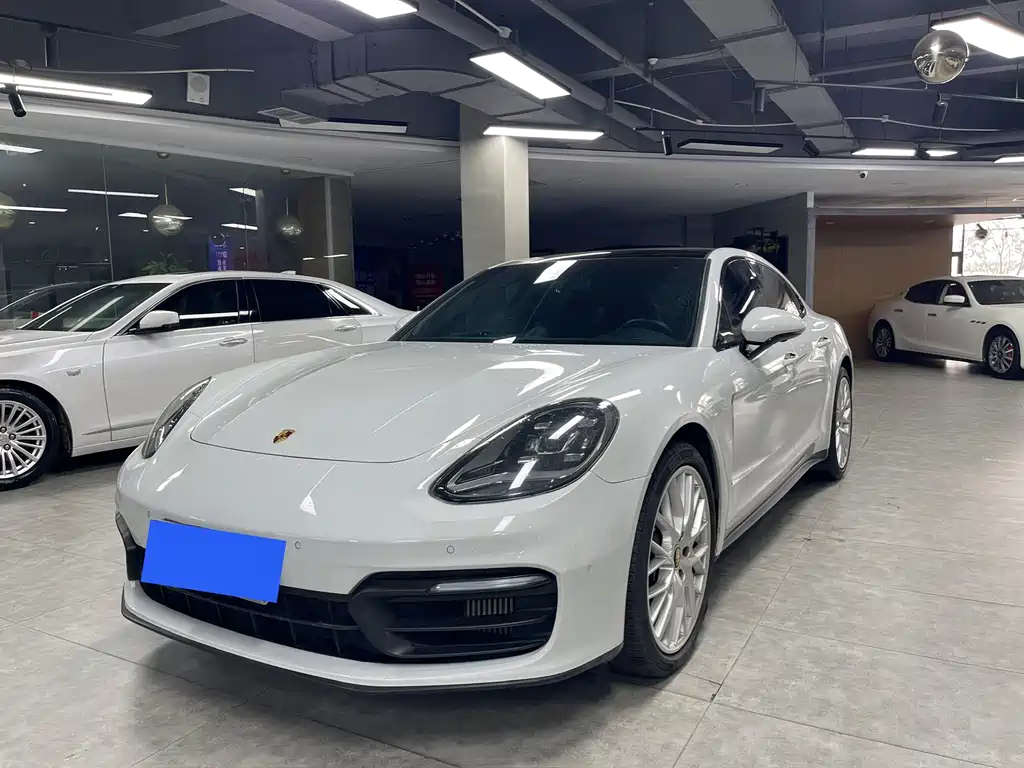 Porsche Panamera 2022 — фото 1