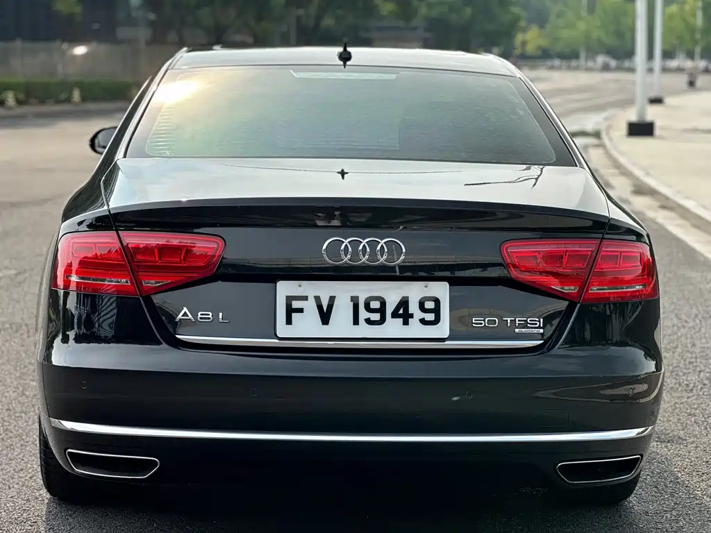 Audi A8 2013
