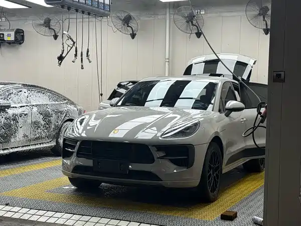 Porsche Macan 2022
