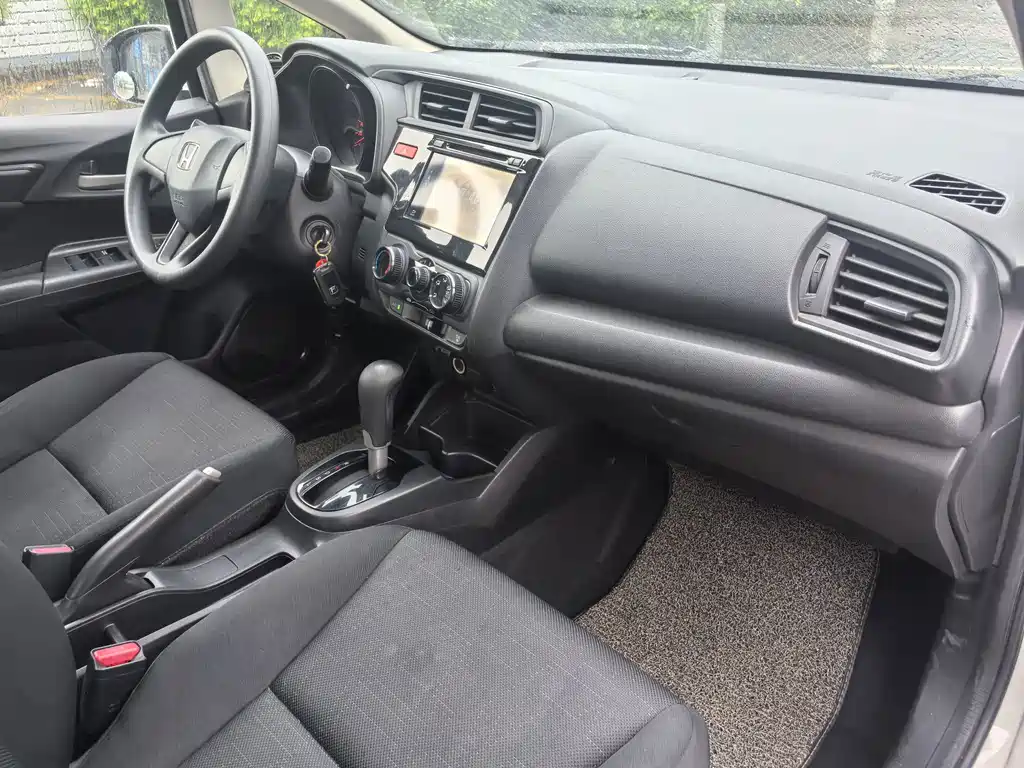 Honda Fit 2014 — фото 11