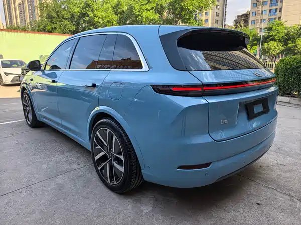 Li Auto L7 2024
