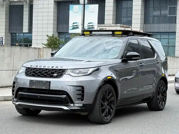 Land Rover Discovery 2021
