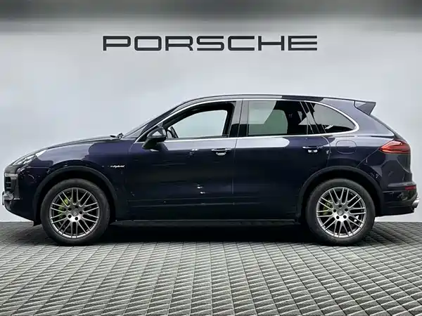Porsche Cayenne New Energy 2018