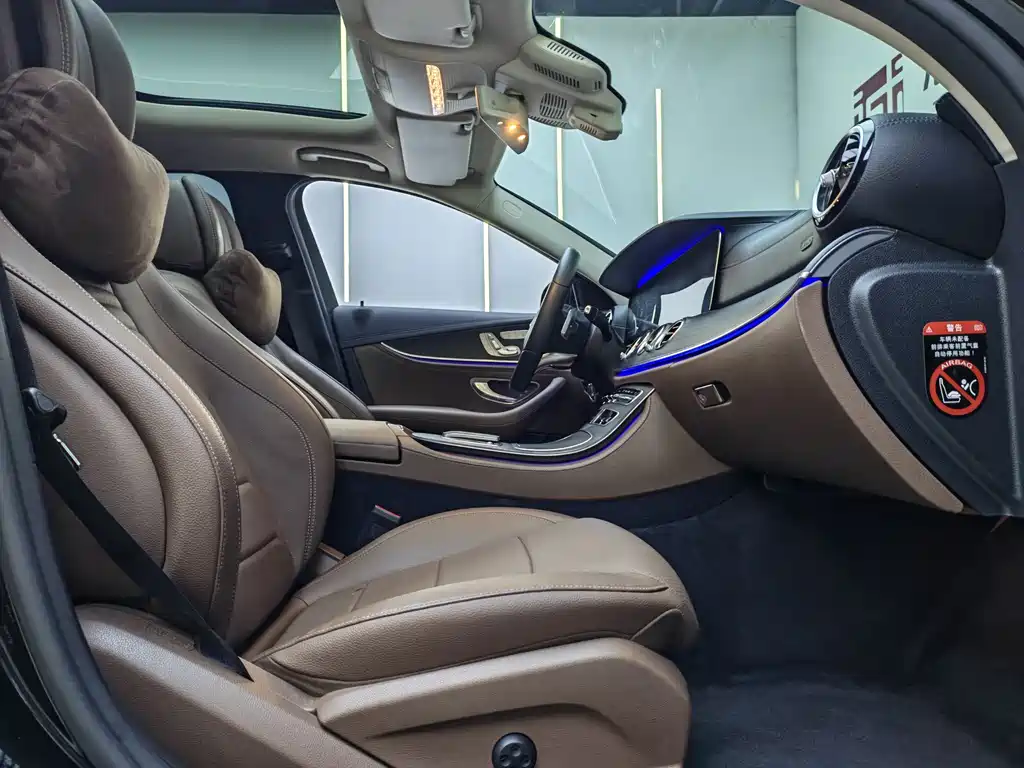 Mercedes-Benz E-Class 2020 — фото 12