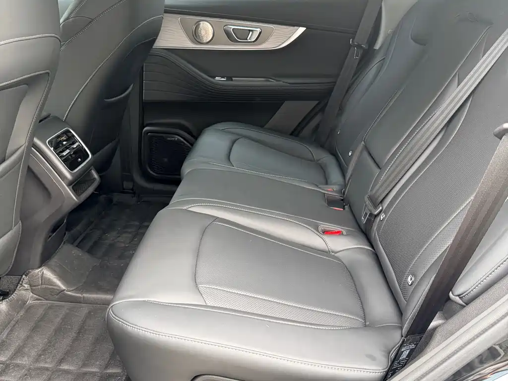 Chery Tiggo 8 PRO 2025 — фото 10