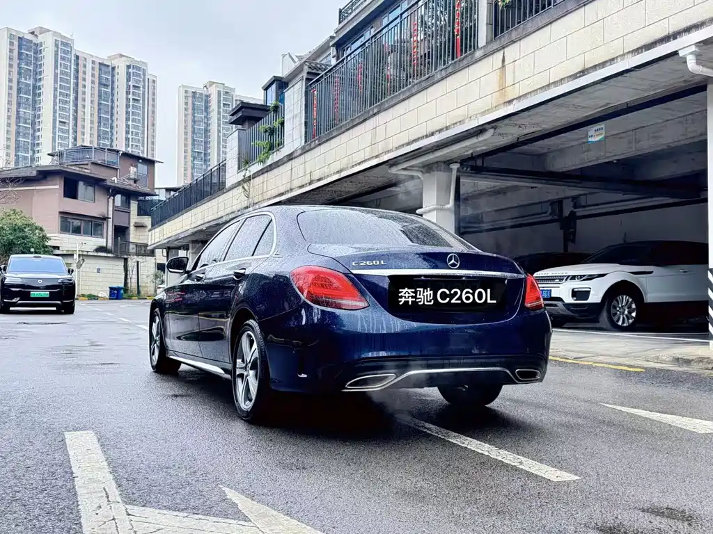 Mercedes-Benz C-Class 2019
