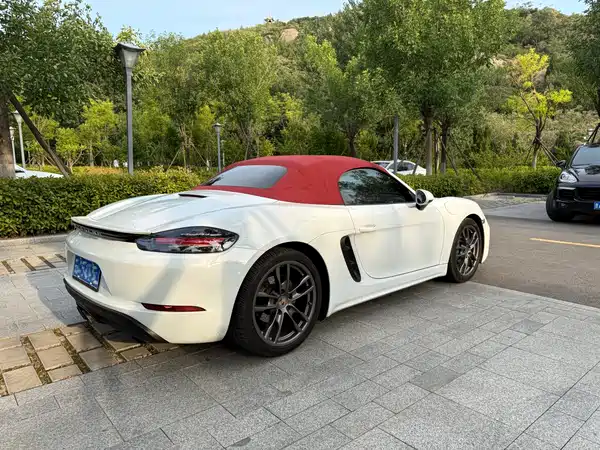 Porsche 718 2020