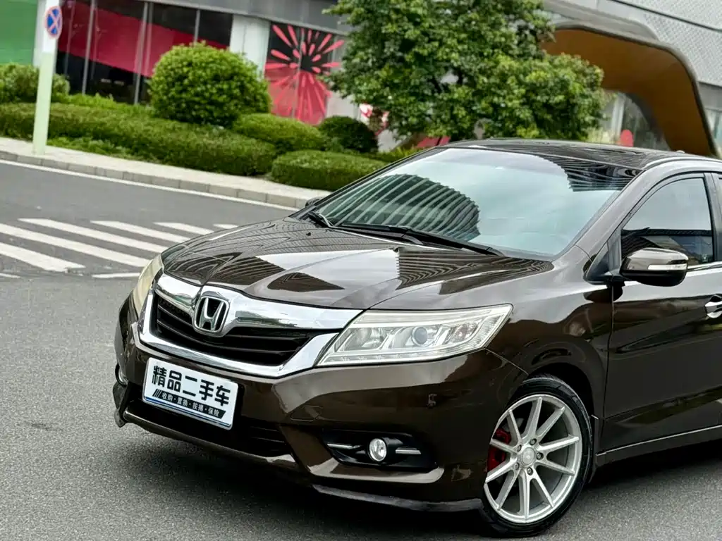 Honda Crider 2014