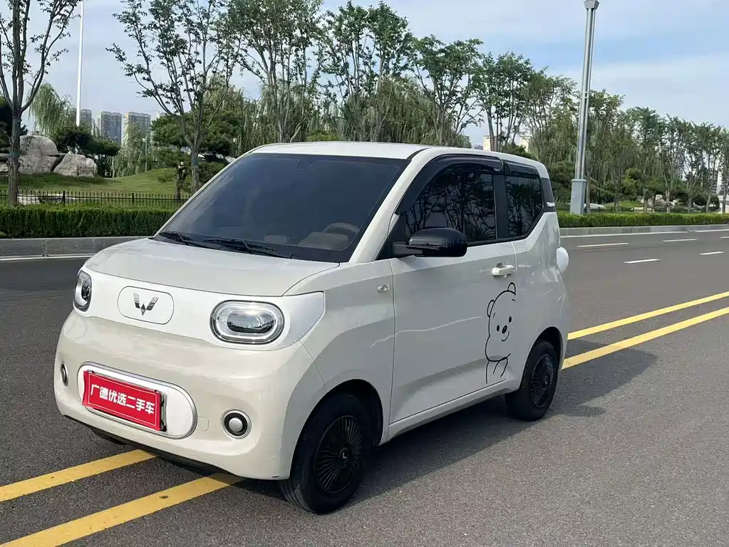 Wuling Hongguang MINIEV 2025