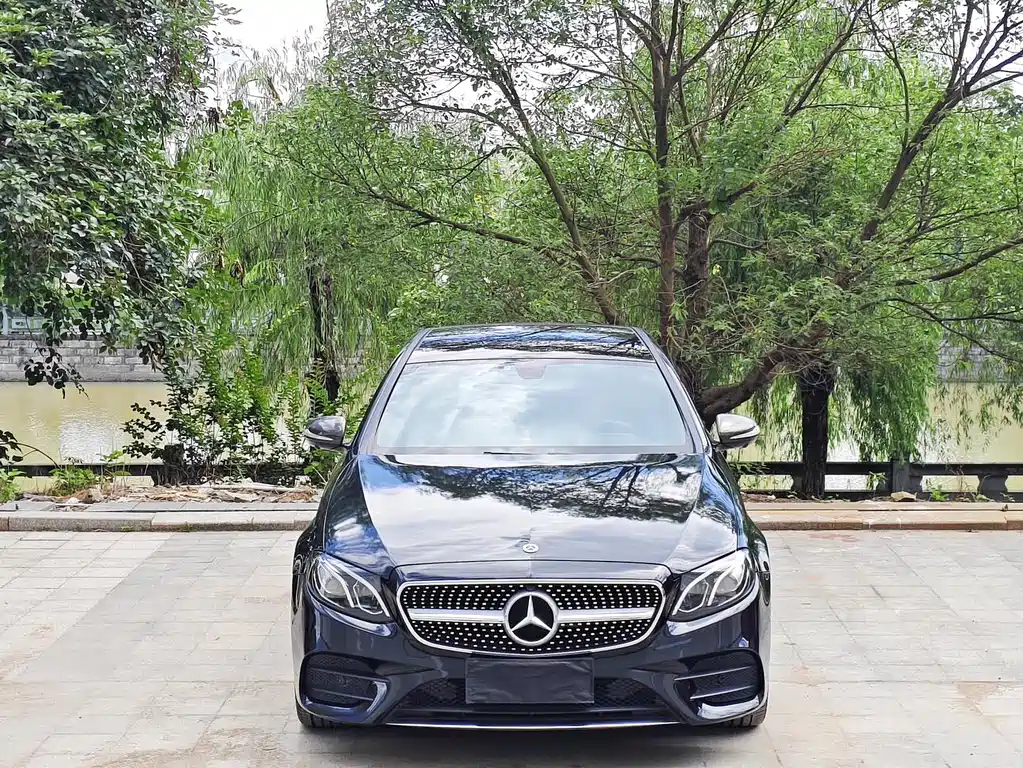 Mercedes-Benz E-Class 2018