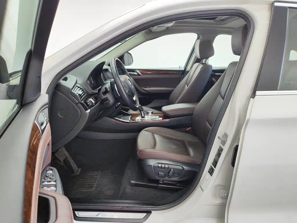 BMW X4 2015 — фото 10