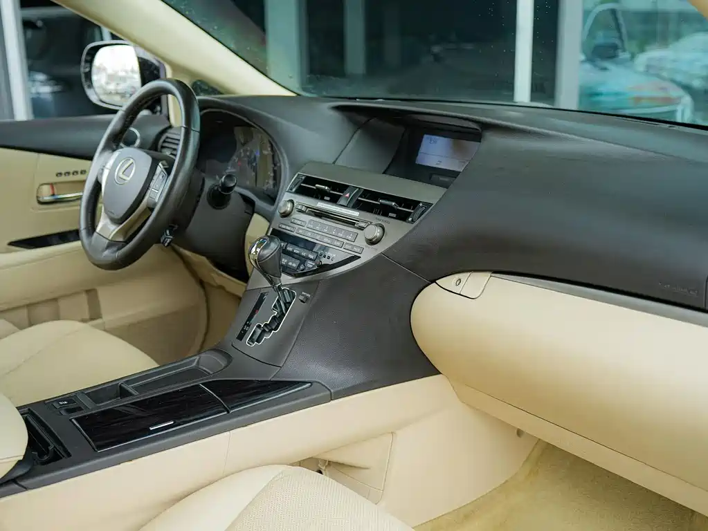 Lexus RX Classic 2015 — фото 10