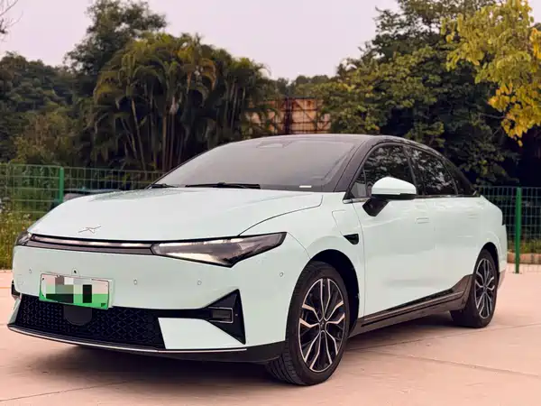 XPeng P5 2021