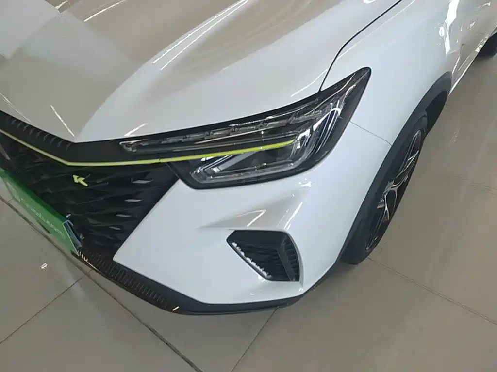 Roewe RX5 2024 — фото 24