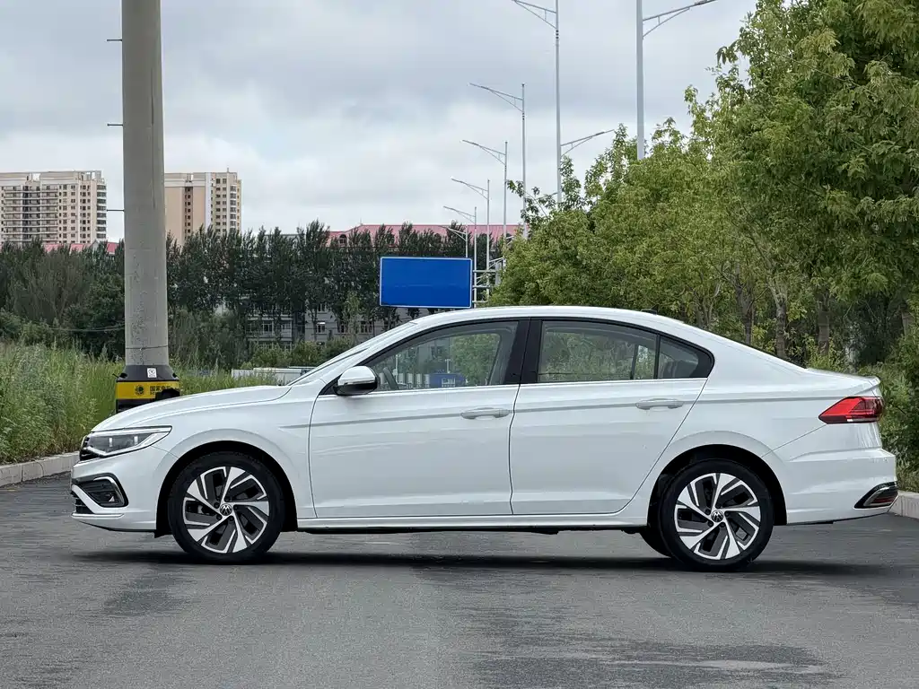 Volkswagen Bora 2022